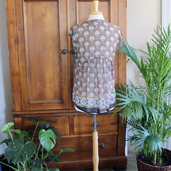 DR2 Sheer Cap Sleeve Blouse with Tassel Detail SZ US M - Picture 6 of 11